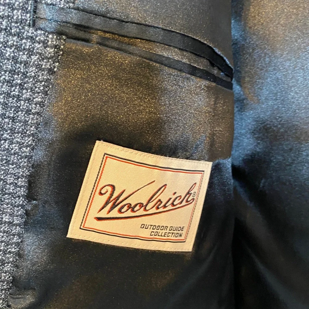 Vintage Woolrich Mens Wool Sport Coat Blazer 42R Gray Black Timeless Classic